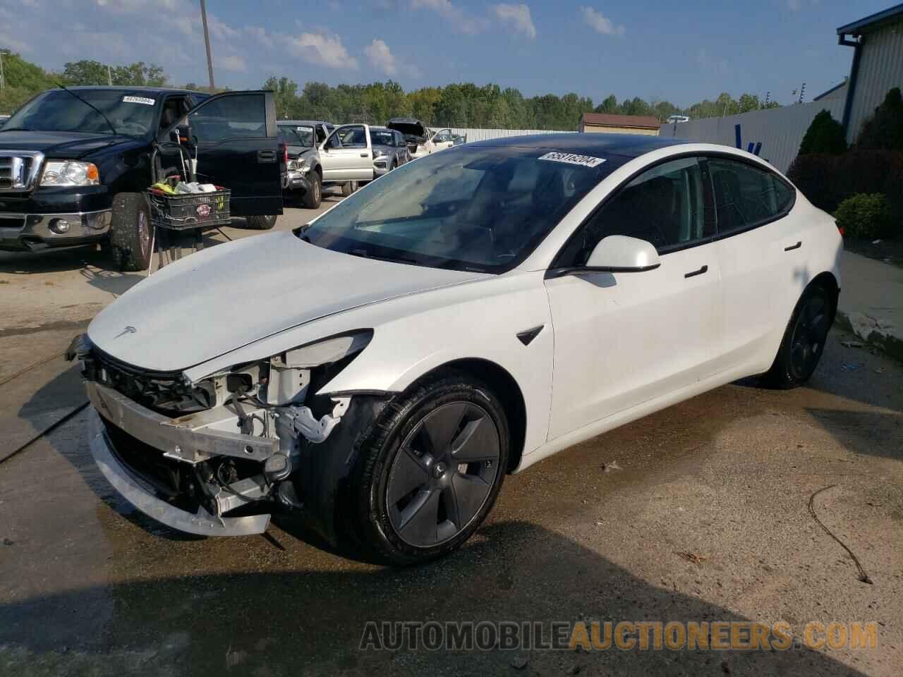 5YJ3E1EA2MF084707 TESLA MODEL 3 2021