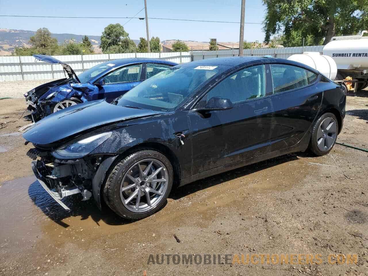 5YJ3E1EA2MF090698 TESLA MODEL 3 2021