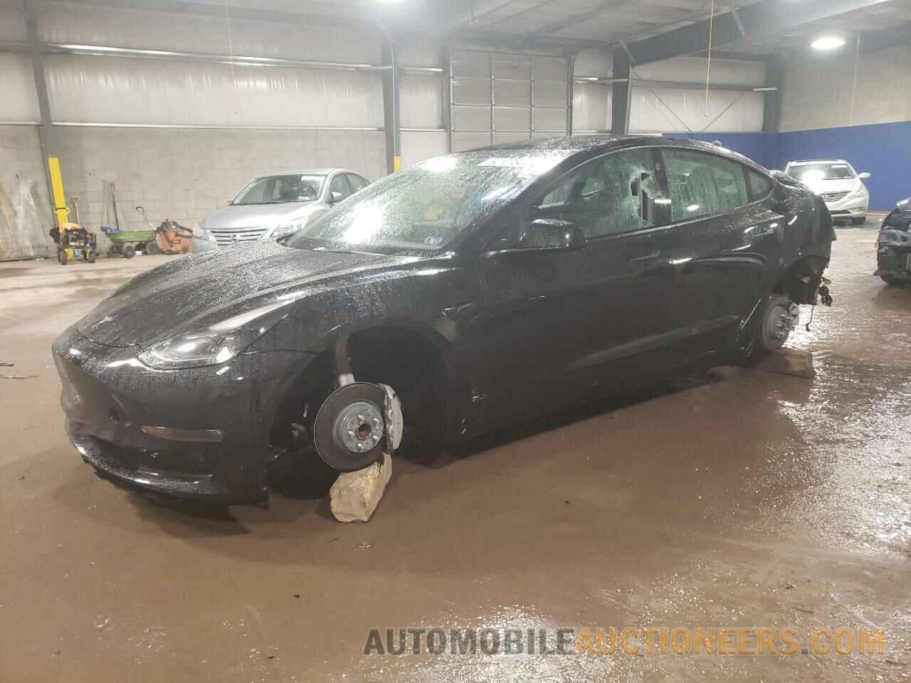 5YJ3E1EA2MF093956 TESLA MODEL 3 2021