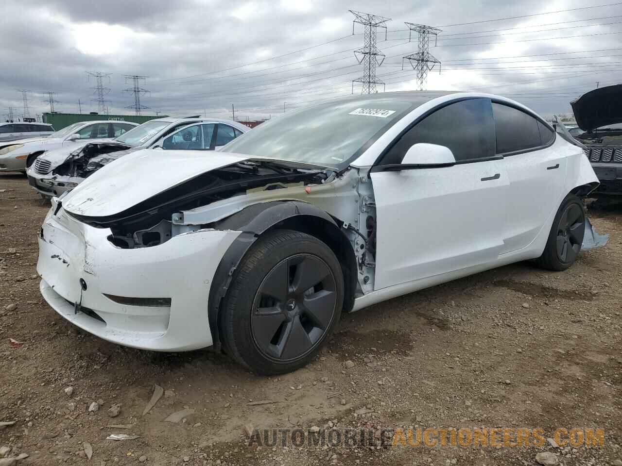 5YJ3E1EA2MF853738 TESLA MODEL 3 2021