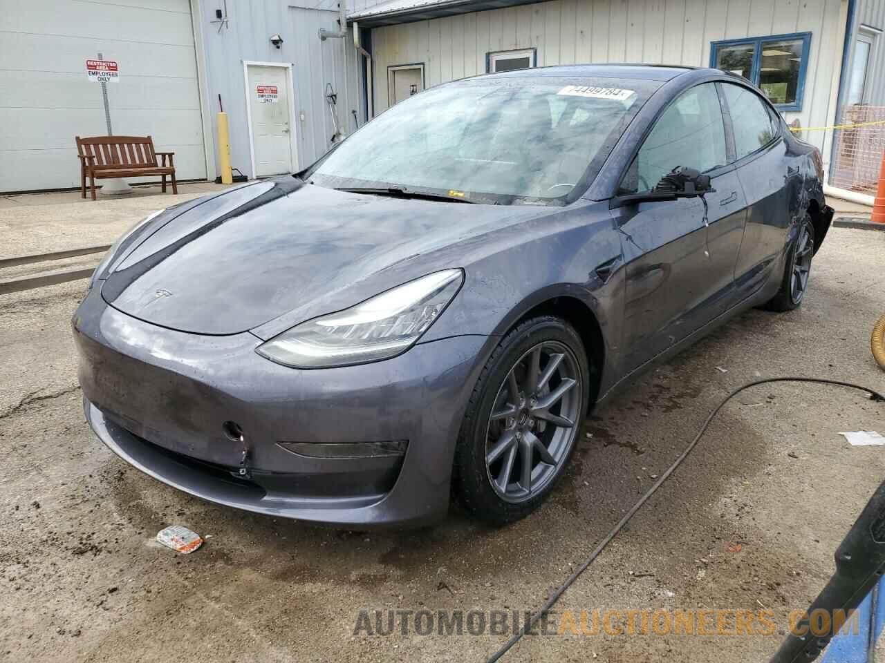 5YJ3E1EA2MF854095 TESLA MODEL 3 2021