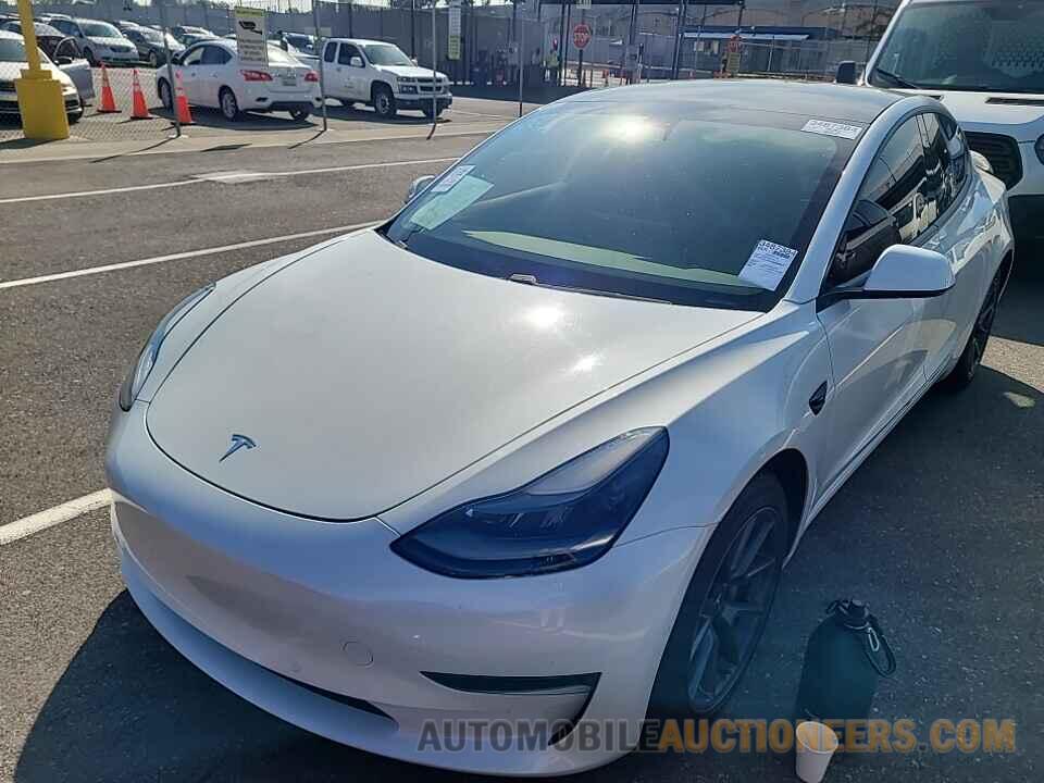 5YJ3E1EA2MF868031 Tesla Model 3 2021