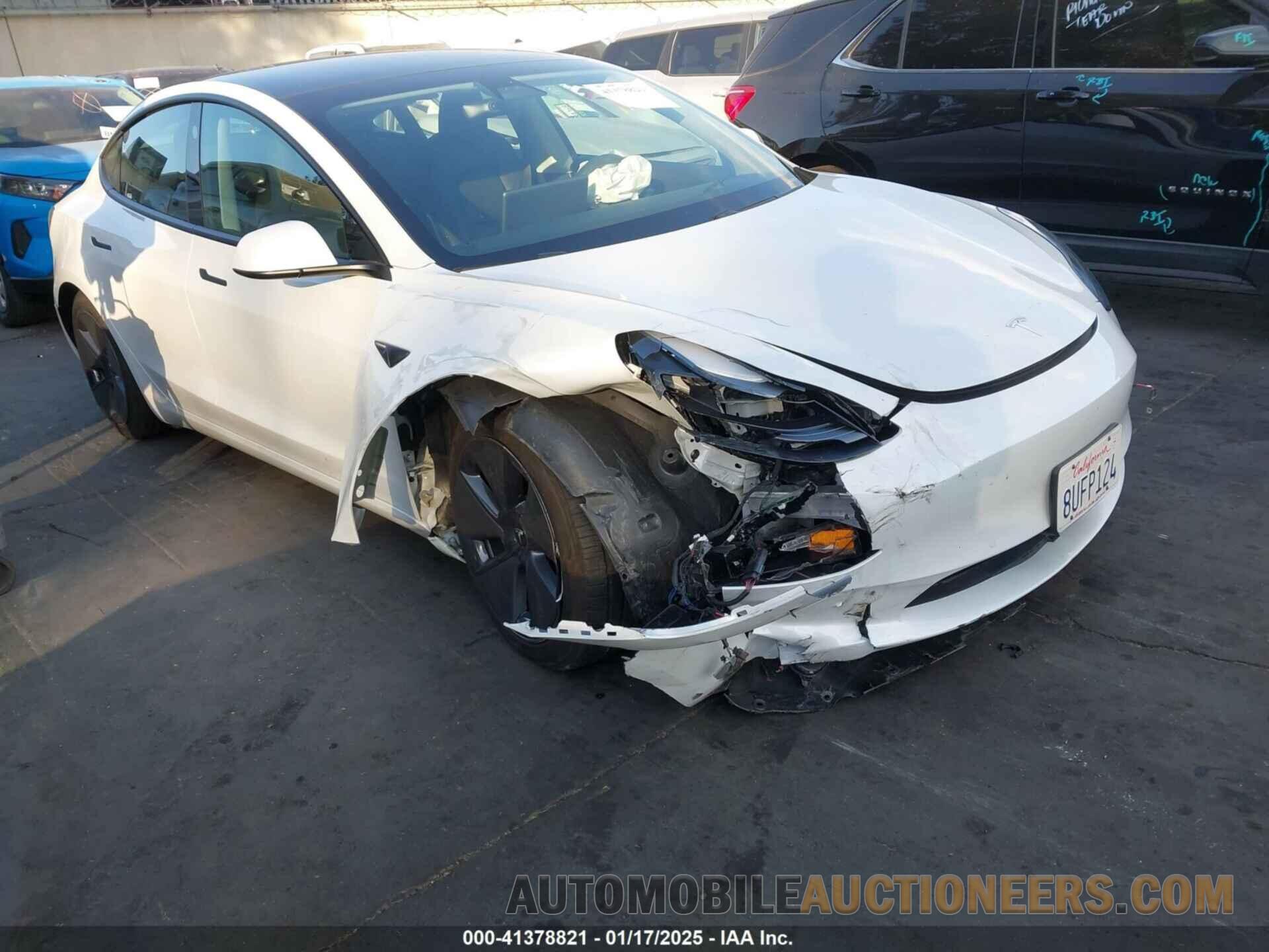 5YJ3E1EA2MF868109 TESLA MODEL 3 2021