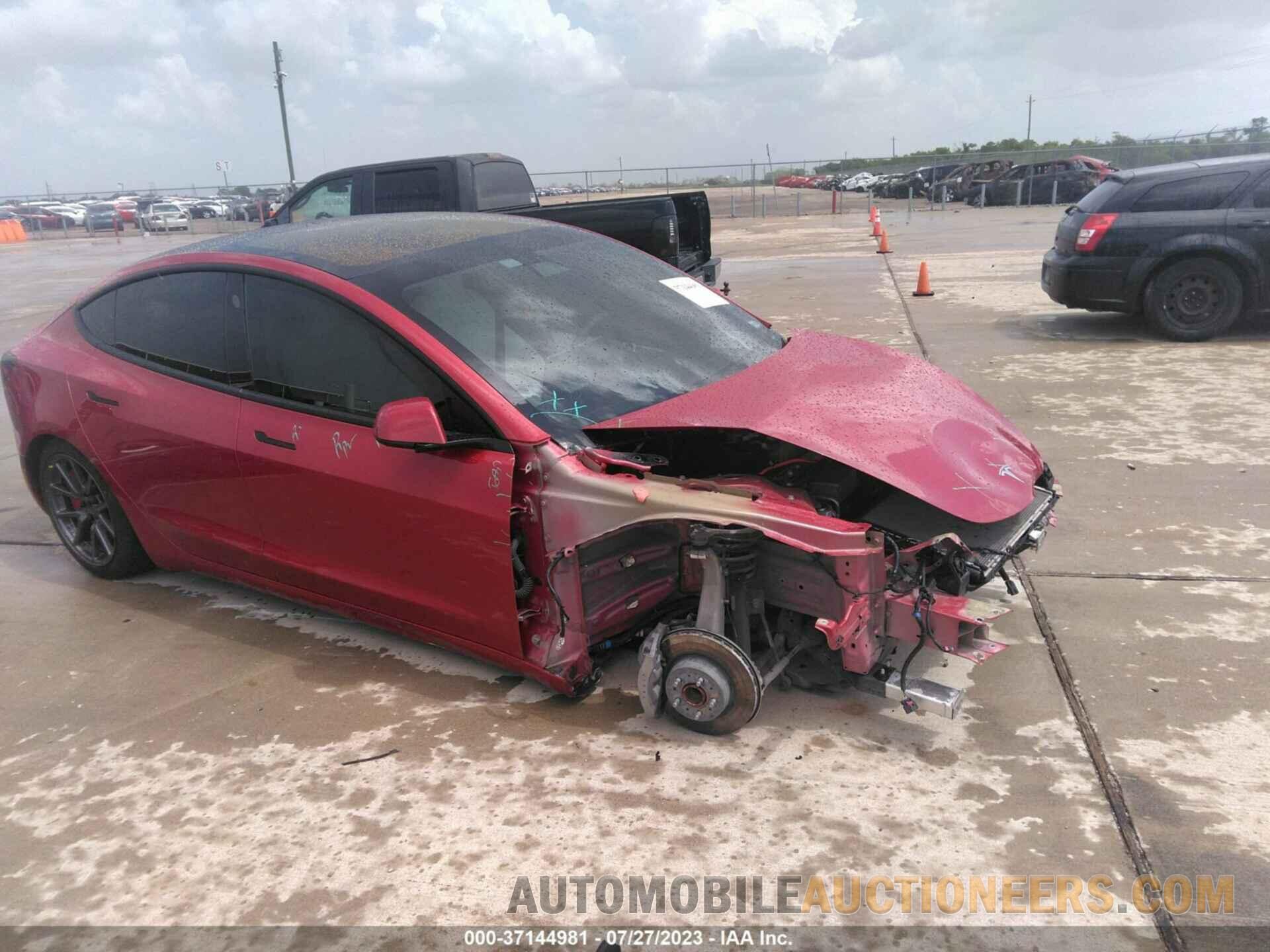 5YJ3E1EA2MF915848 TESLA MODEL 3 2021