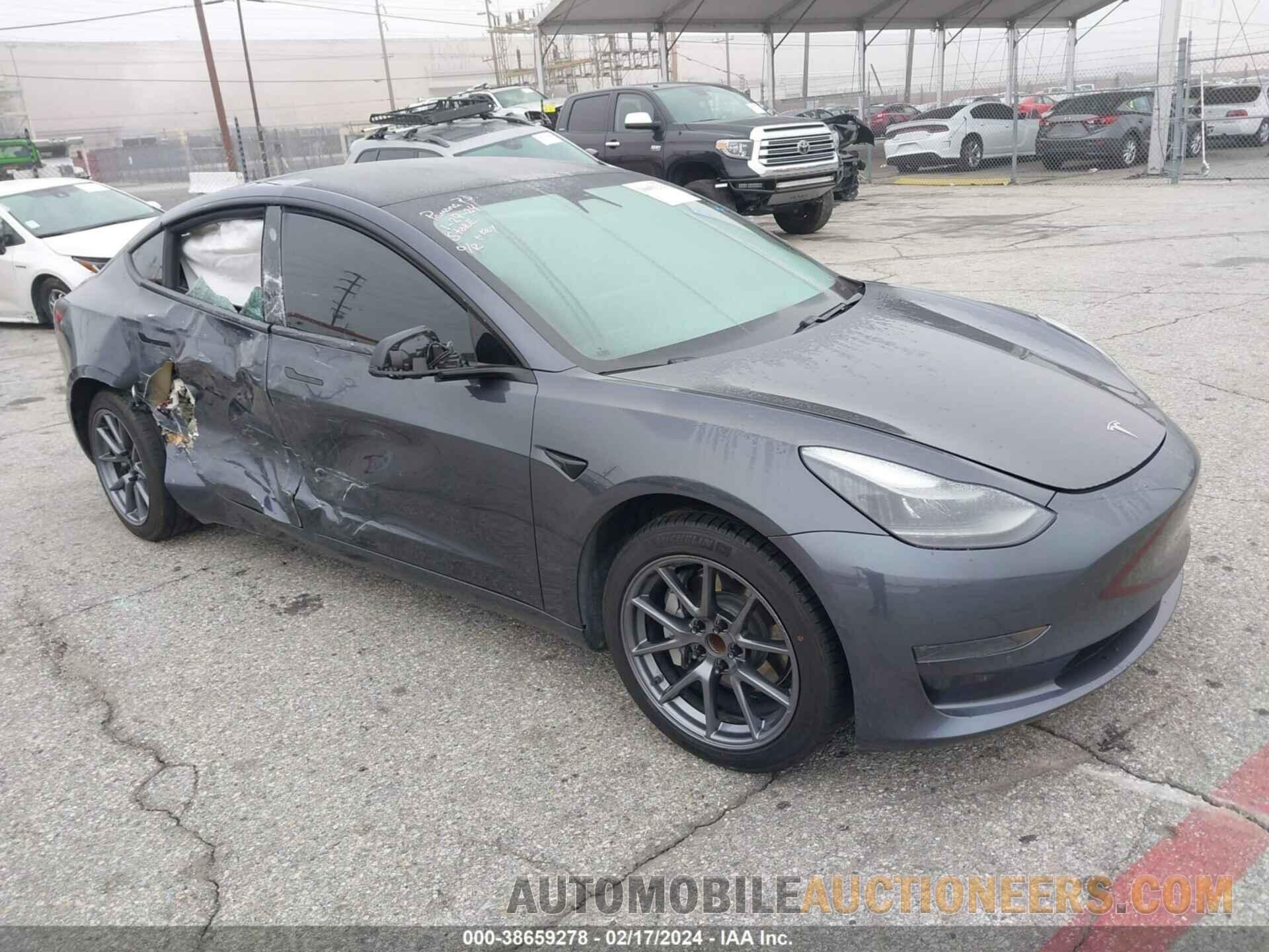 5YJ3E1EA2MF941284 TESLA MODEL 3 2021