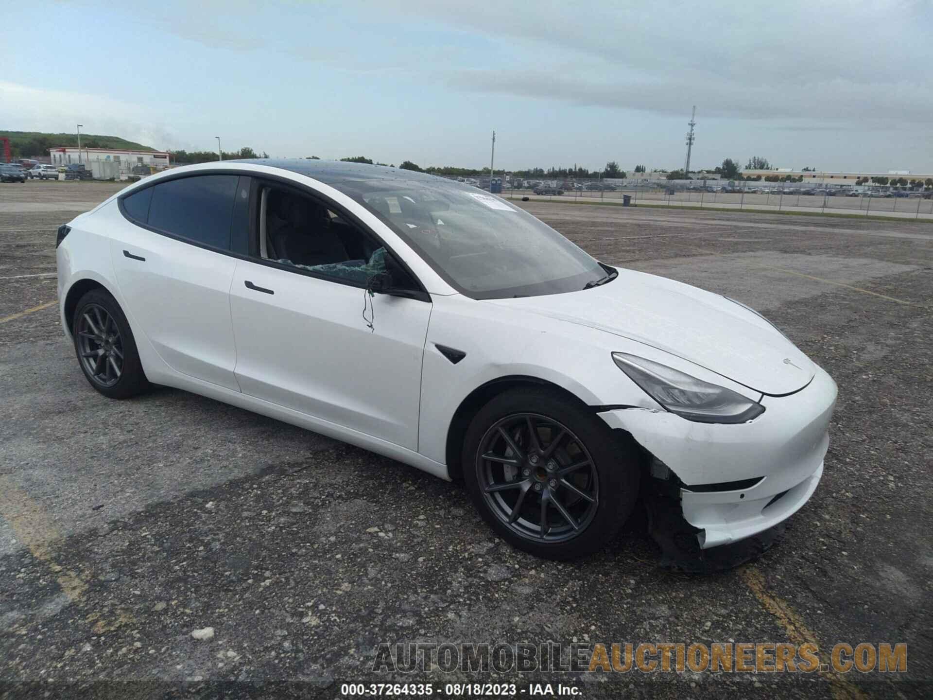 5YJ3E1EA2MF969084 TESLA MODEL 3 2021