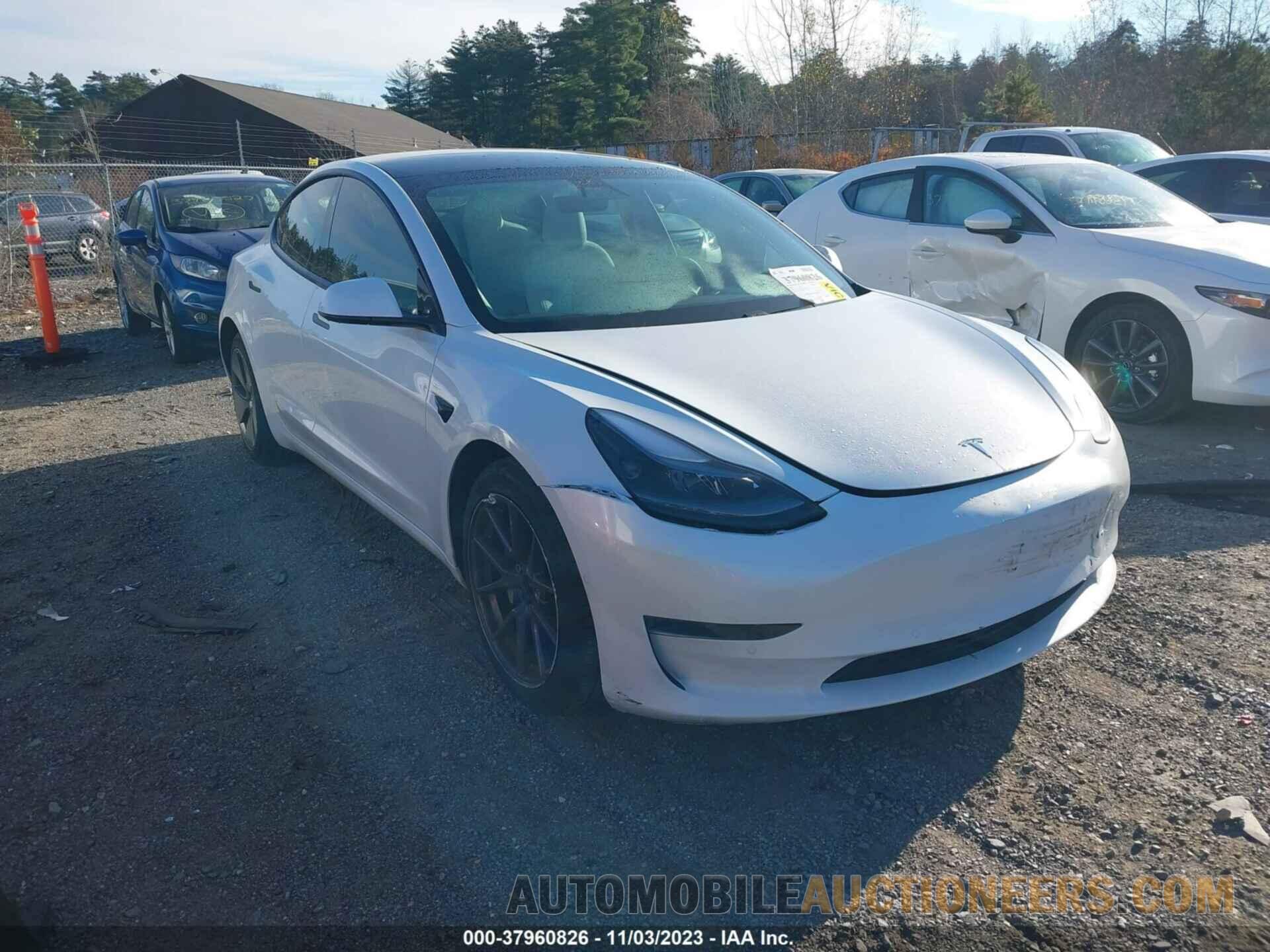 5YJ3E1EA2MF978318 TESLA MODEL 3 2021