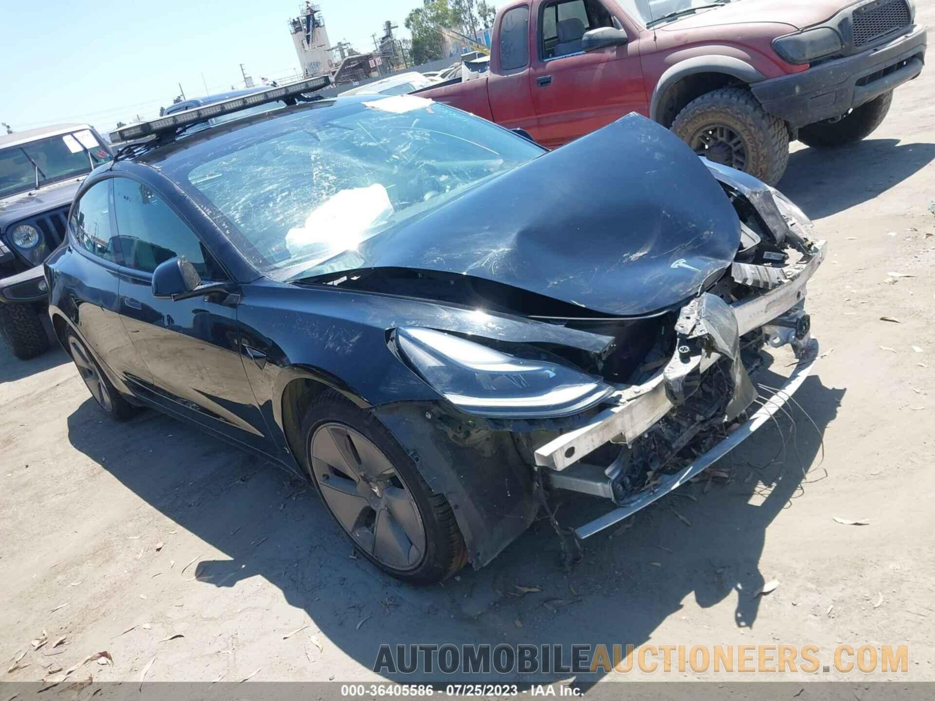 5YJ3E1EA2MF985608 TESLA MODEL 3 2021