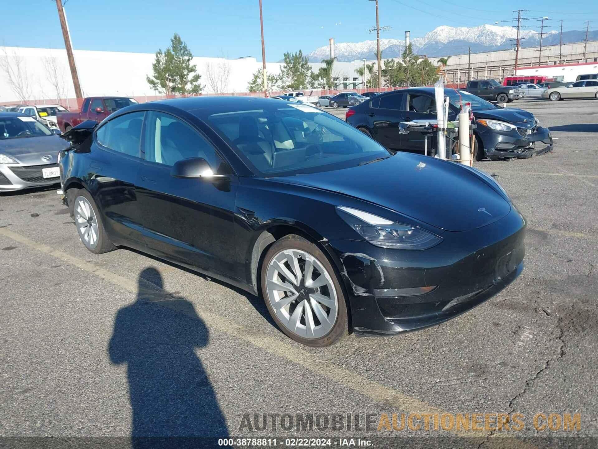 5YJ3E1EA2NF142929 TESLA MODEL 3 2022