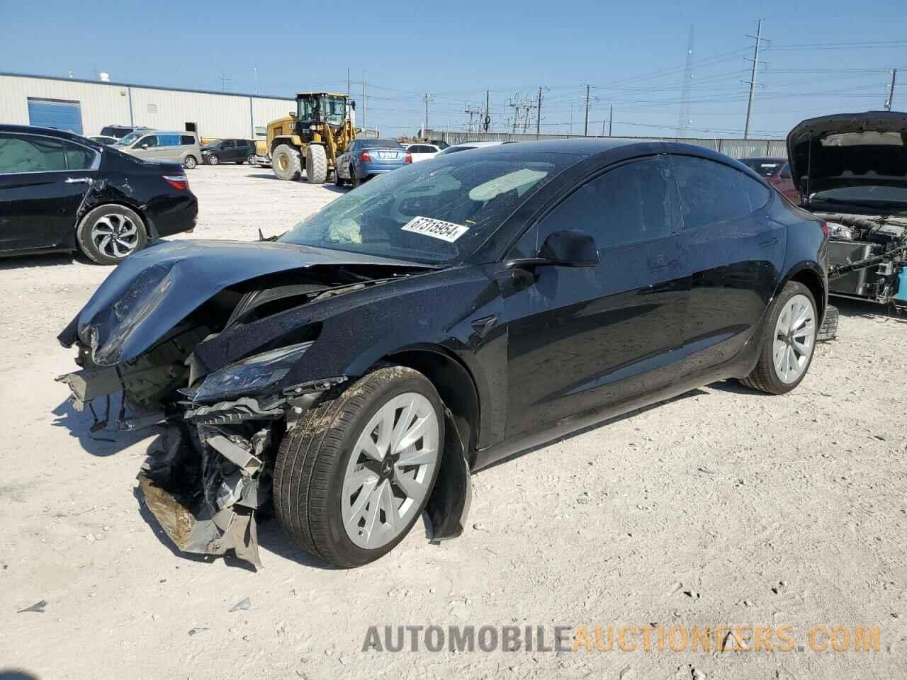 5YJ3E1EA2NF145099 TESLA MODEL 3 2022