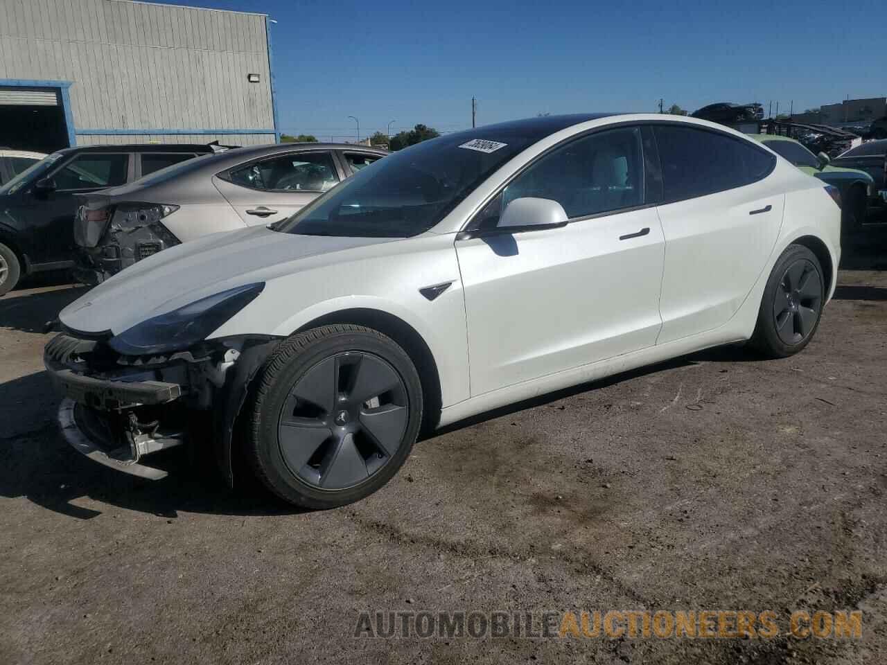 5YJ3E1EA2NF147743 TESLA MODEL 3 2022