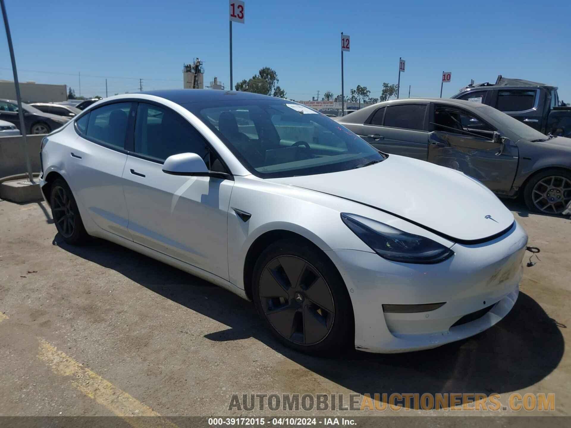 5YJ3E1EA2NF155468 TESLA MODEL 3 2022