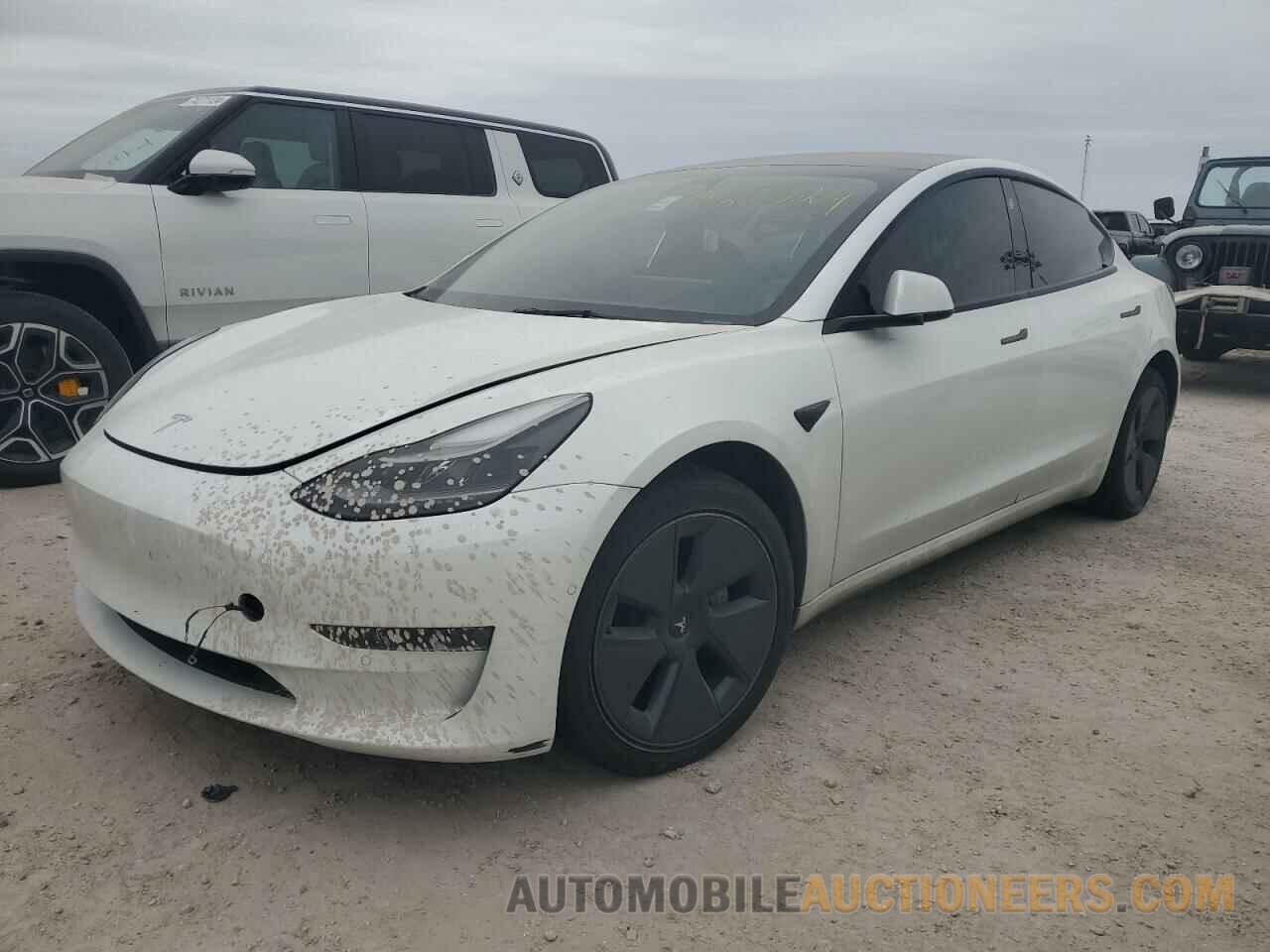 5YJ3E1EA2NF163909 TESLA MODEL 3 2022