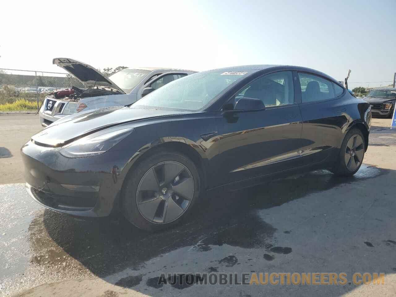 5YJ3E1EA2NF184825 TESLA MODEL 3 2022