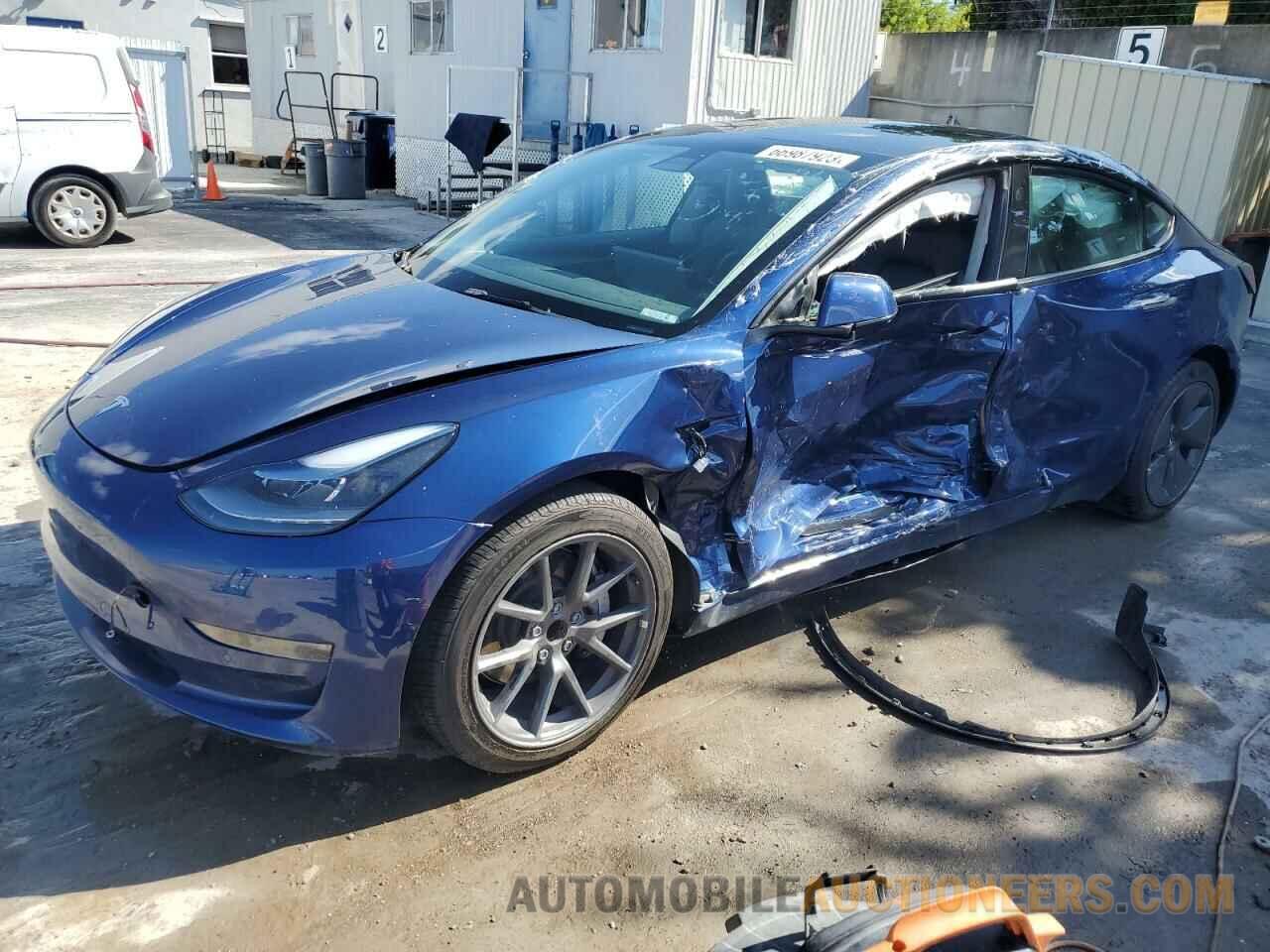 5YJ3E1EA2NF188700 TESLA MODEL 3 2022