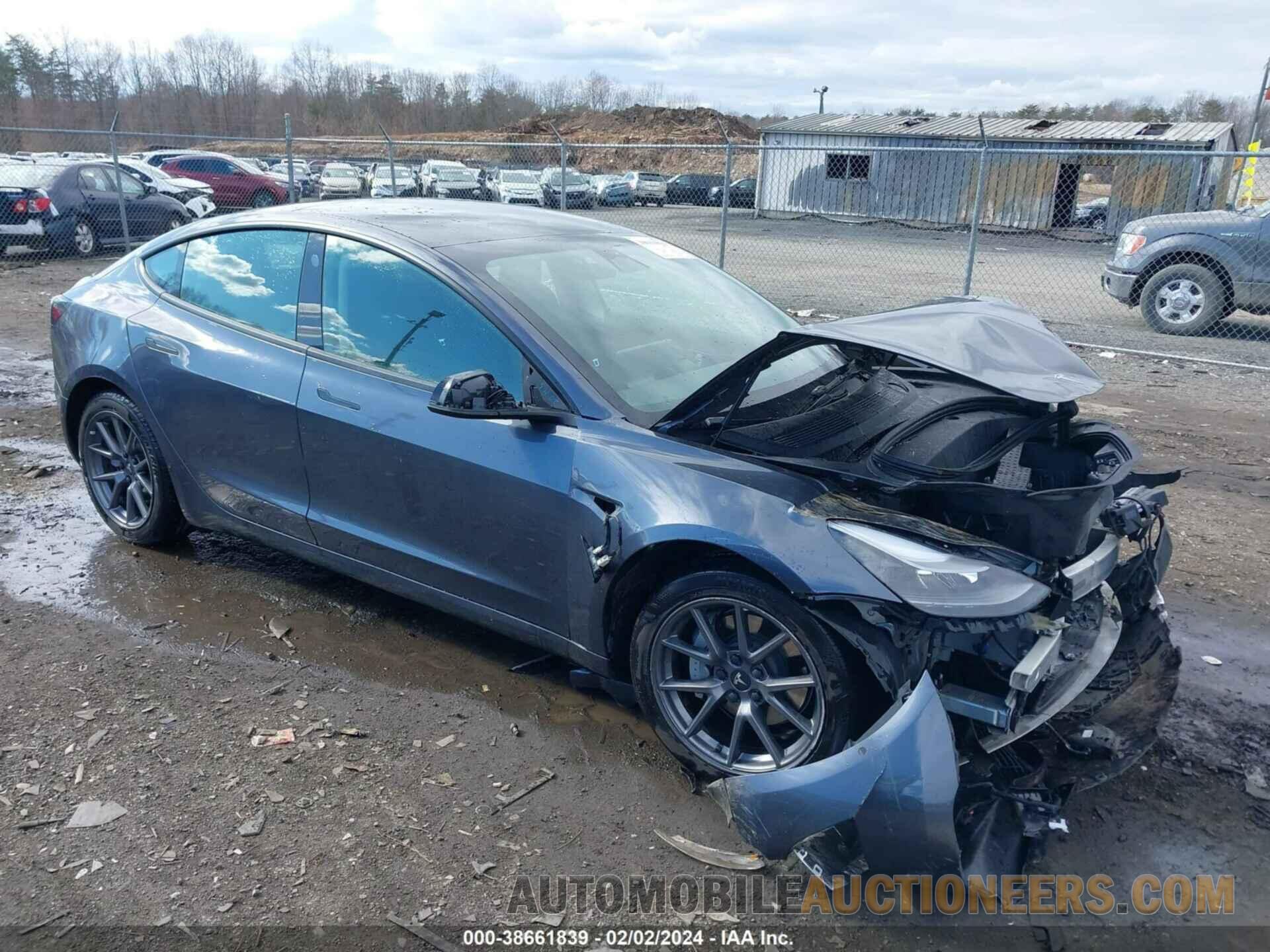 5YJ3E1EA2NF188762 TESLA MODEL 3 2022