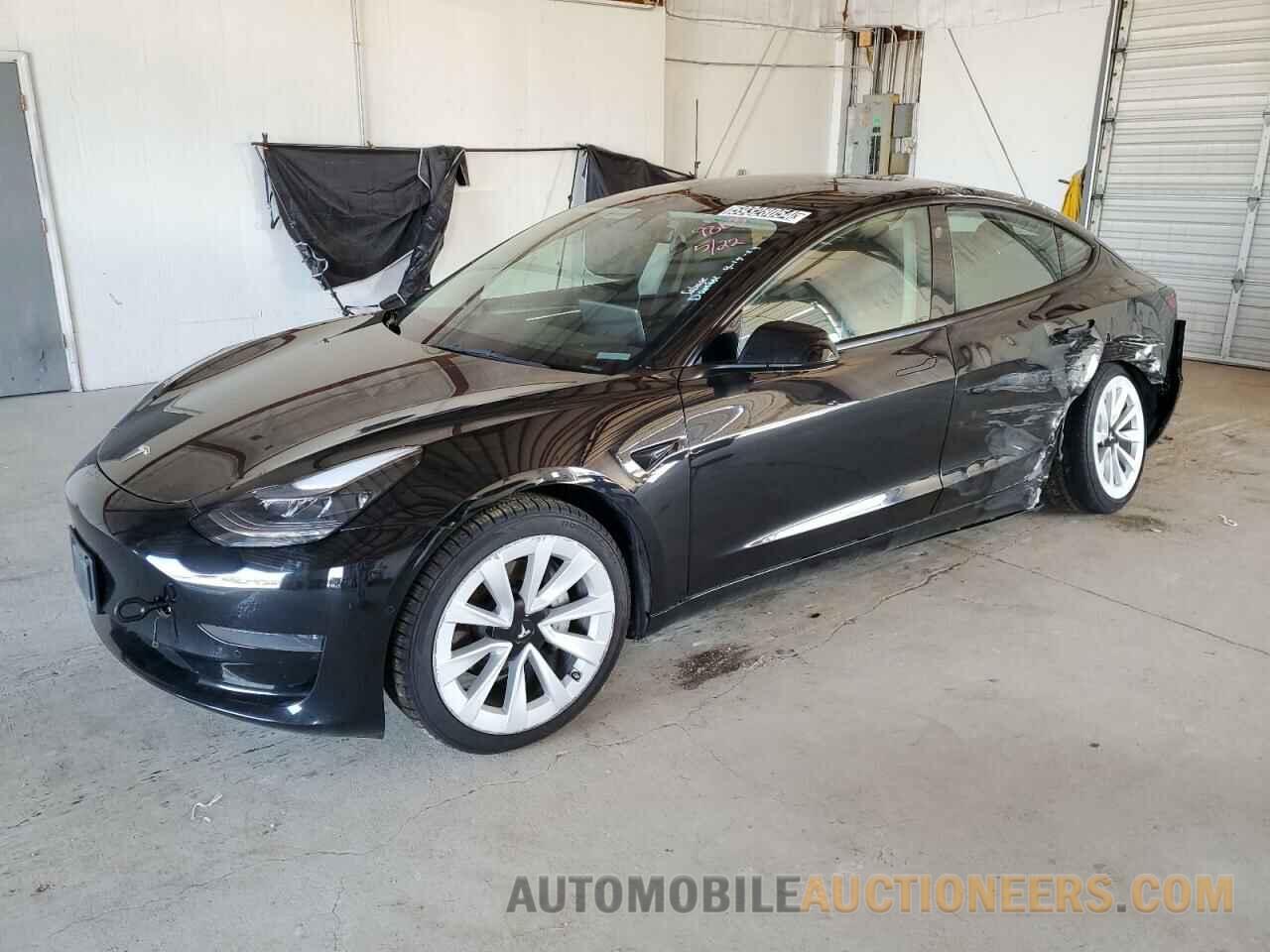 5YJ3E1EA2NF189863 TESLA MODEL 3 2022