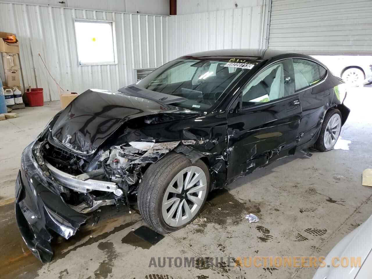 5YJ3E1EA2NF190737 TESLA MODEL 3 2022