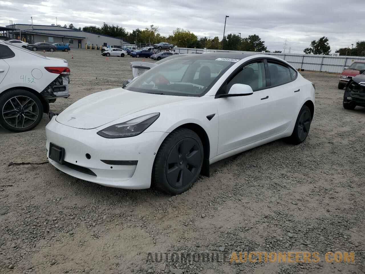 5YJ3E1EA2NF196411 TESLA MODEL 3 2022