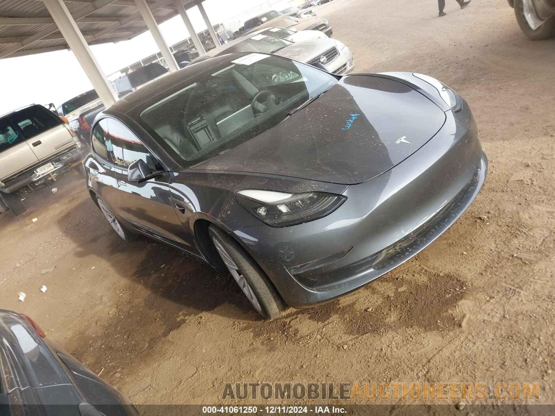 5YJ3E1EA2NF208976 TESLA MODEL 3 2022