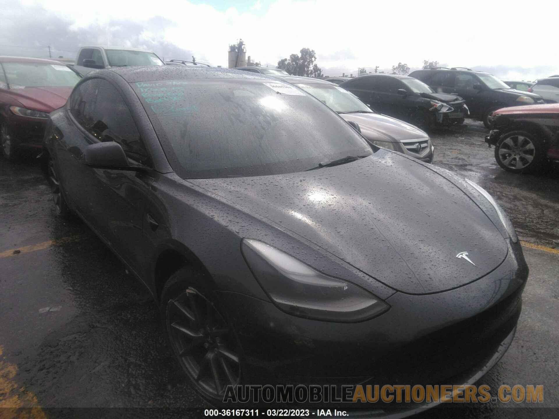 5YJ3E1EA2NF231013 TESLA MODEL 3 2022