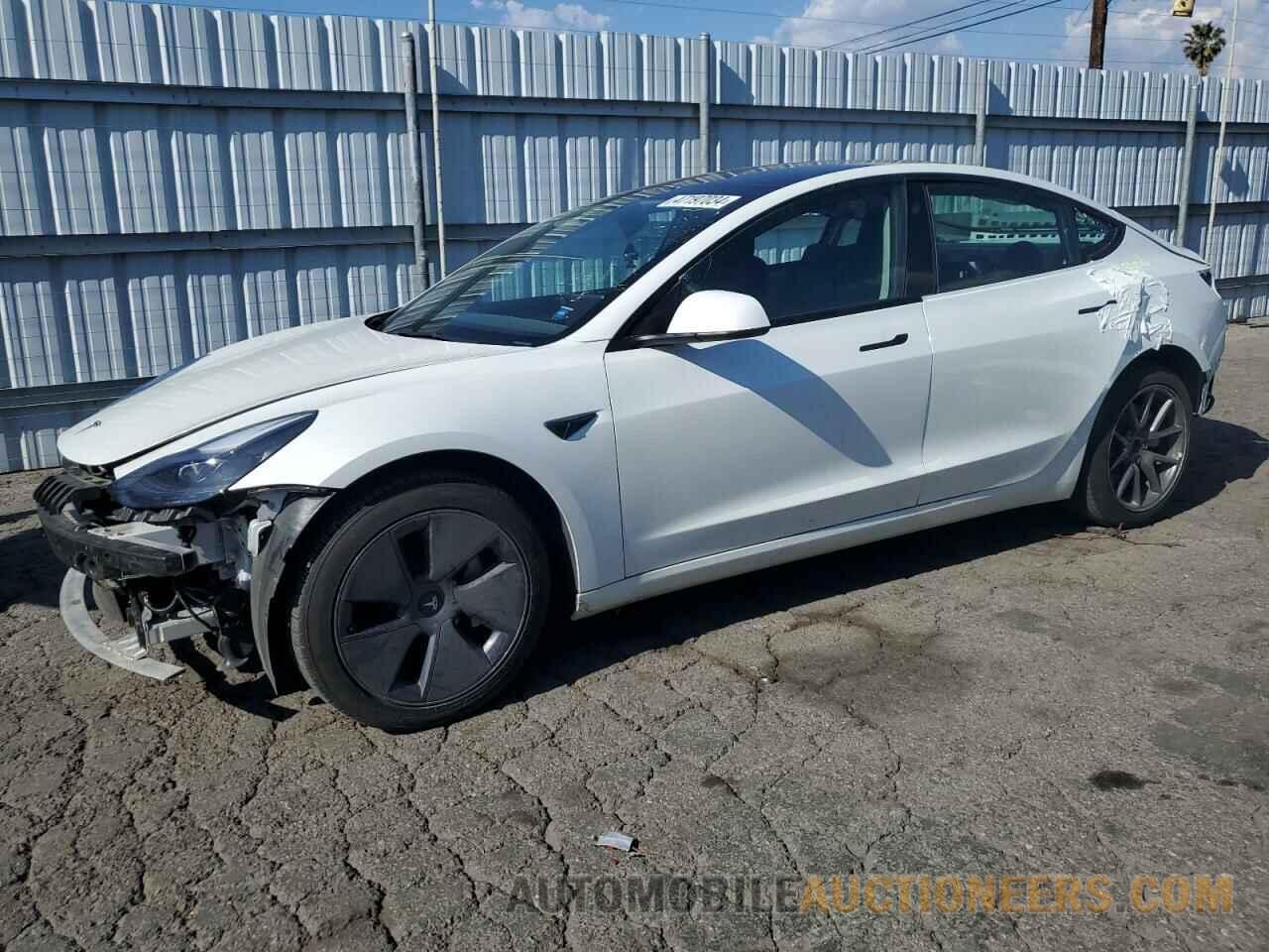 5YJ3E1EA2NF316689 TESLA MODEL 3 2022