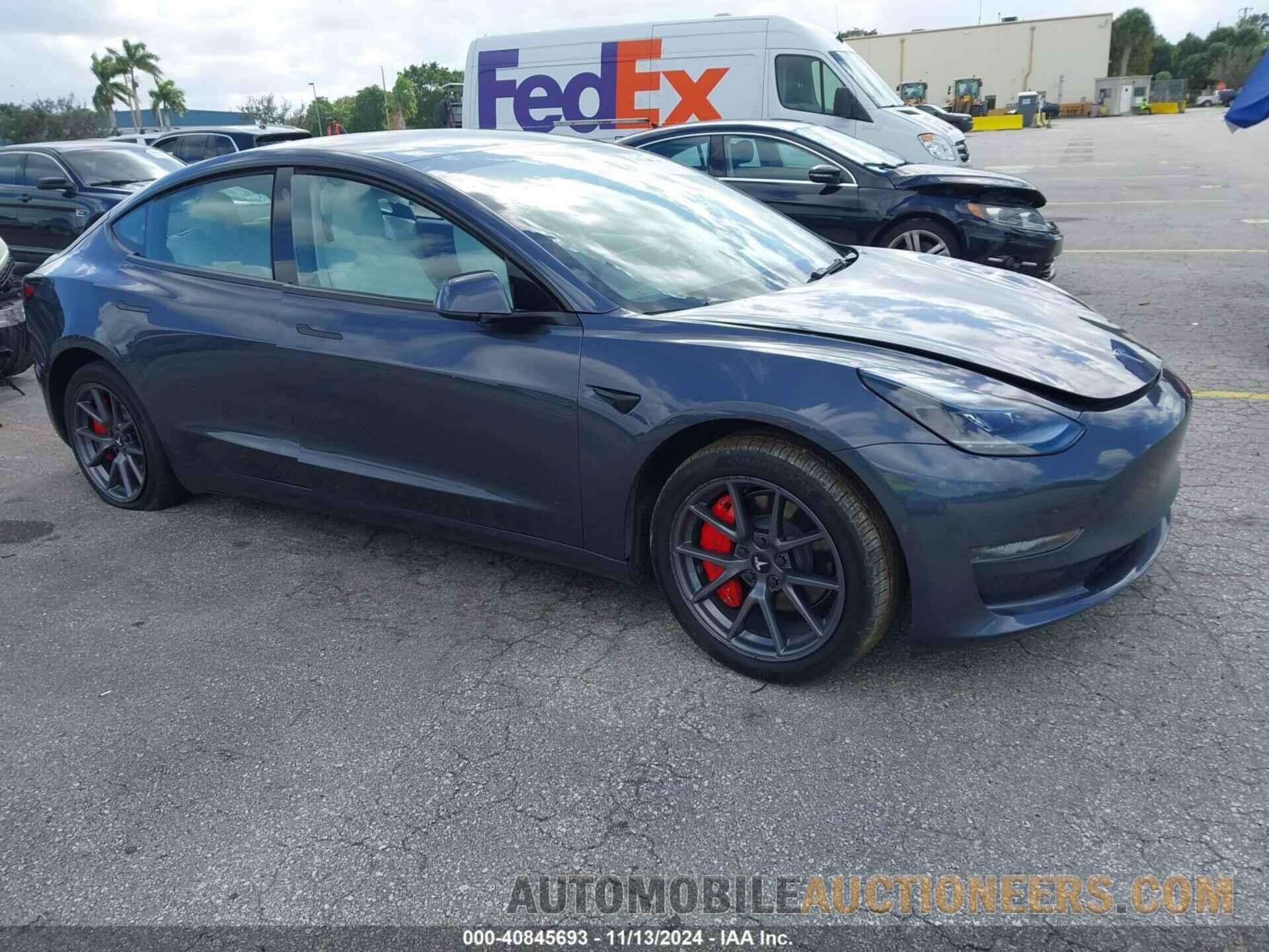 5YJ3E1EA2NF328423 TESLA MODEL 3 2022