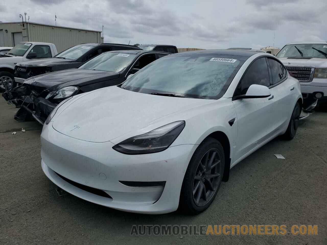 5YJ3E1EA2NF340703 TESLA MODEL 3 2022