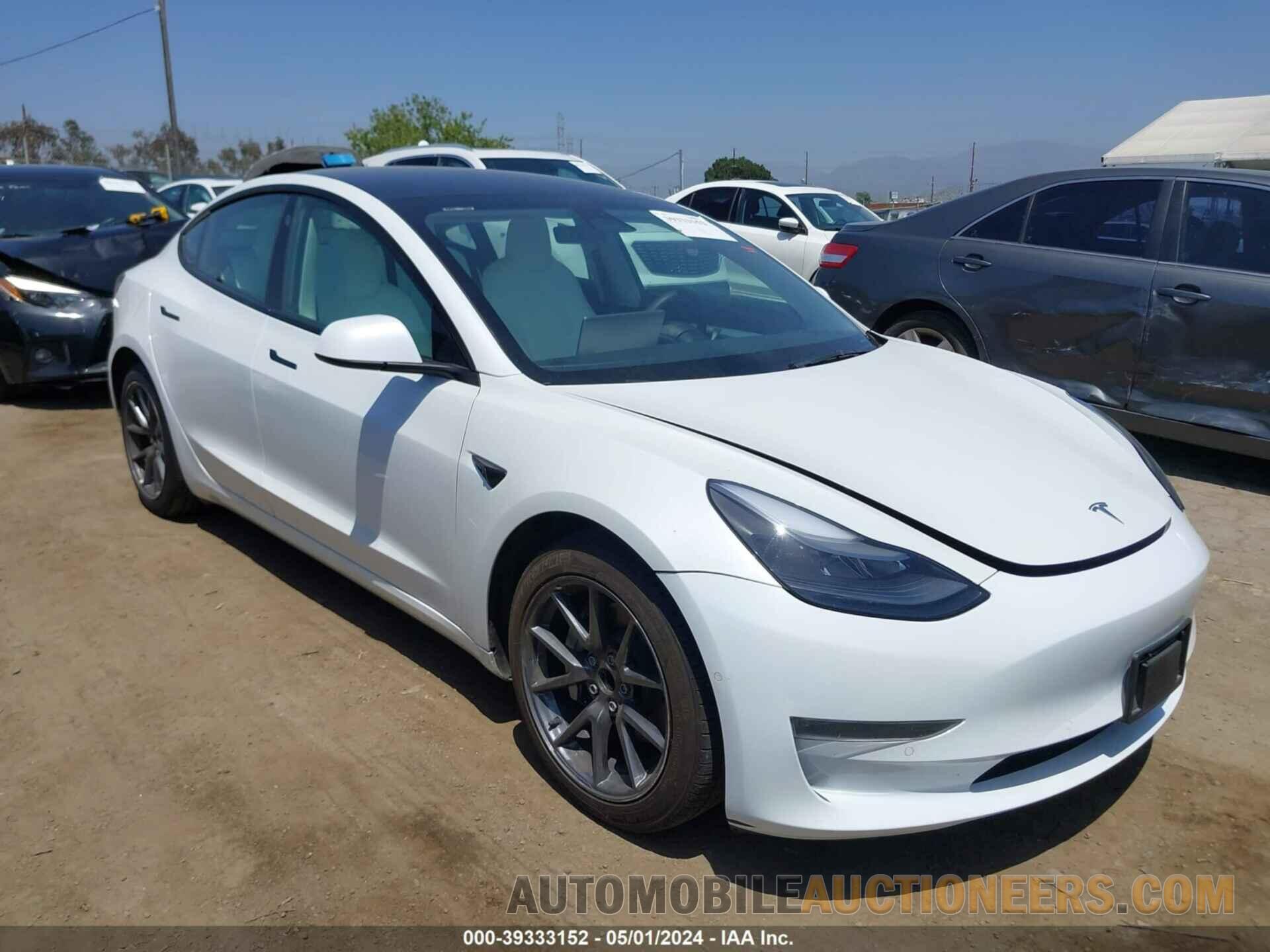 5YJ3E1EA2NF353564 TESLA MODEL 3 2022