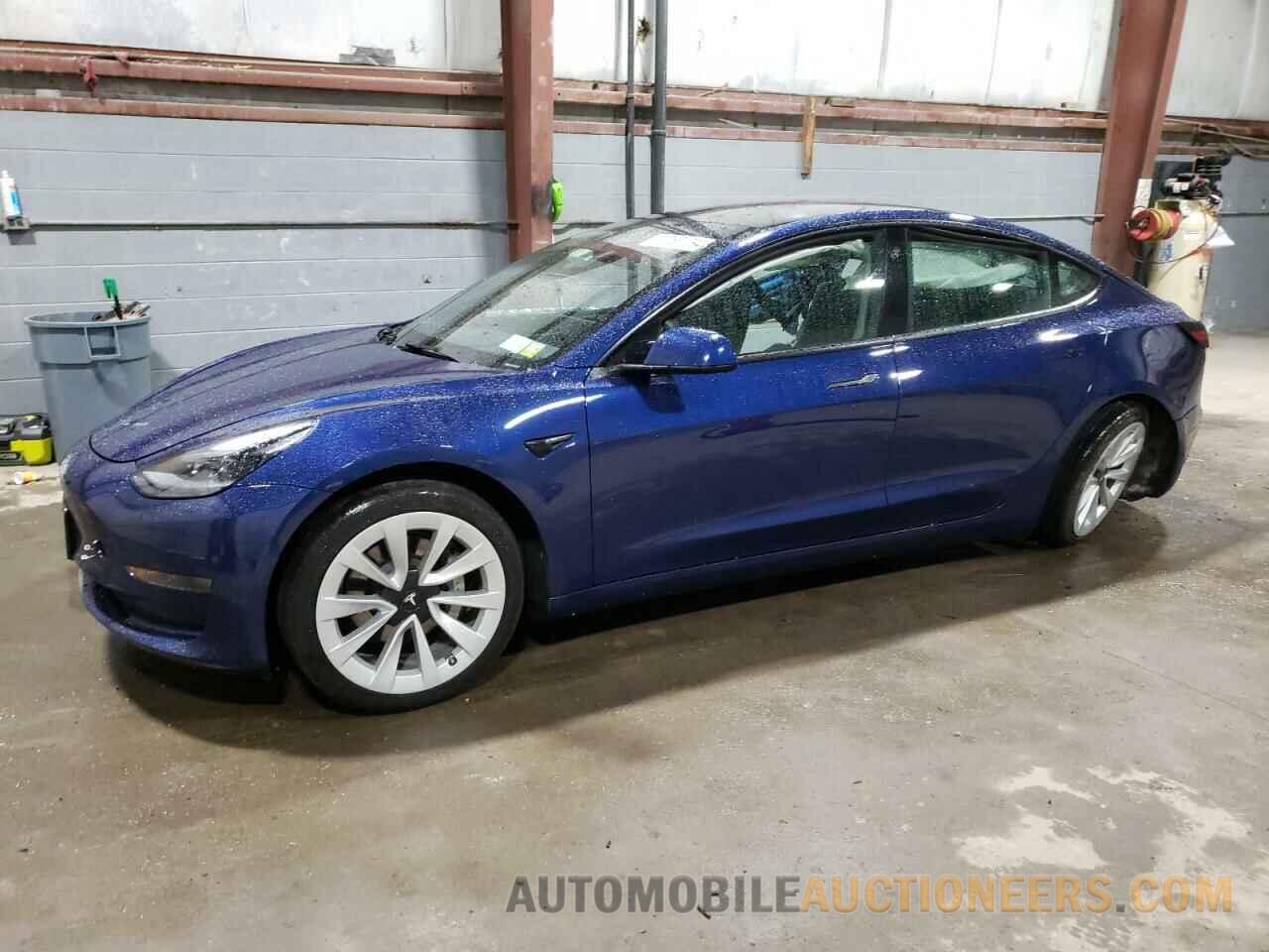 5YJ3E1EA2NF370817 TESLA MODEL 3 2022