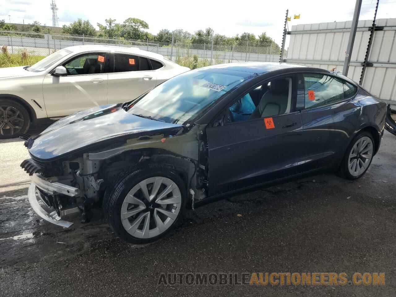 5YJ3E1EA2NF372468 TESLA MODEL 3 2022