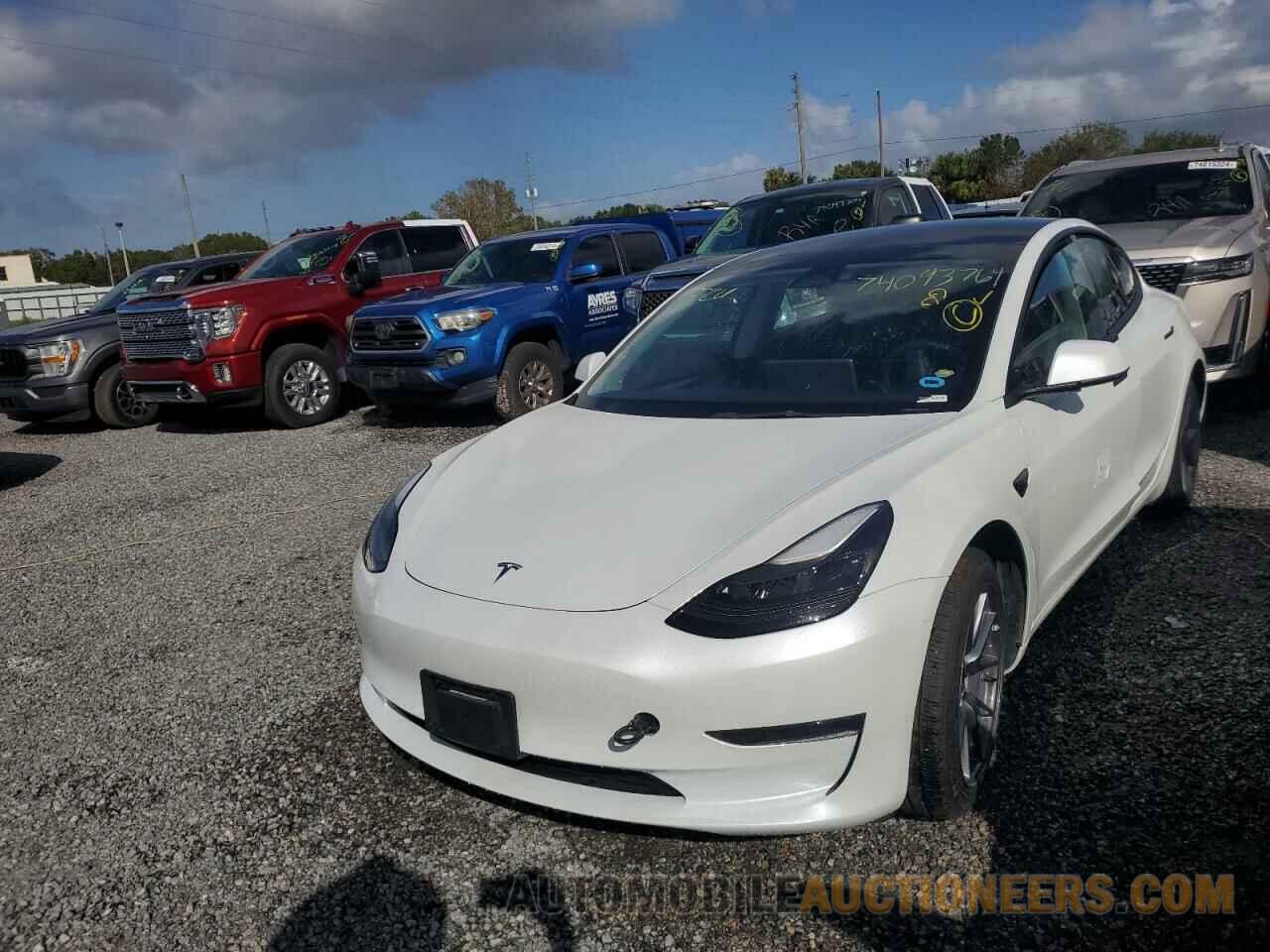 5YJ3E1EA2PF401213 TESLA MODEL 3 2023