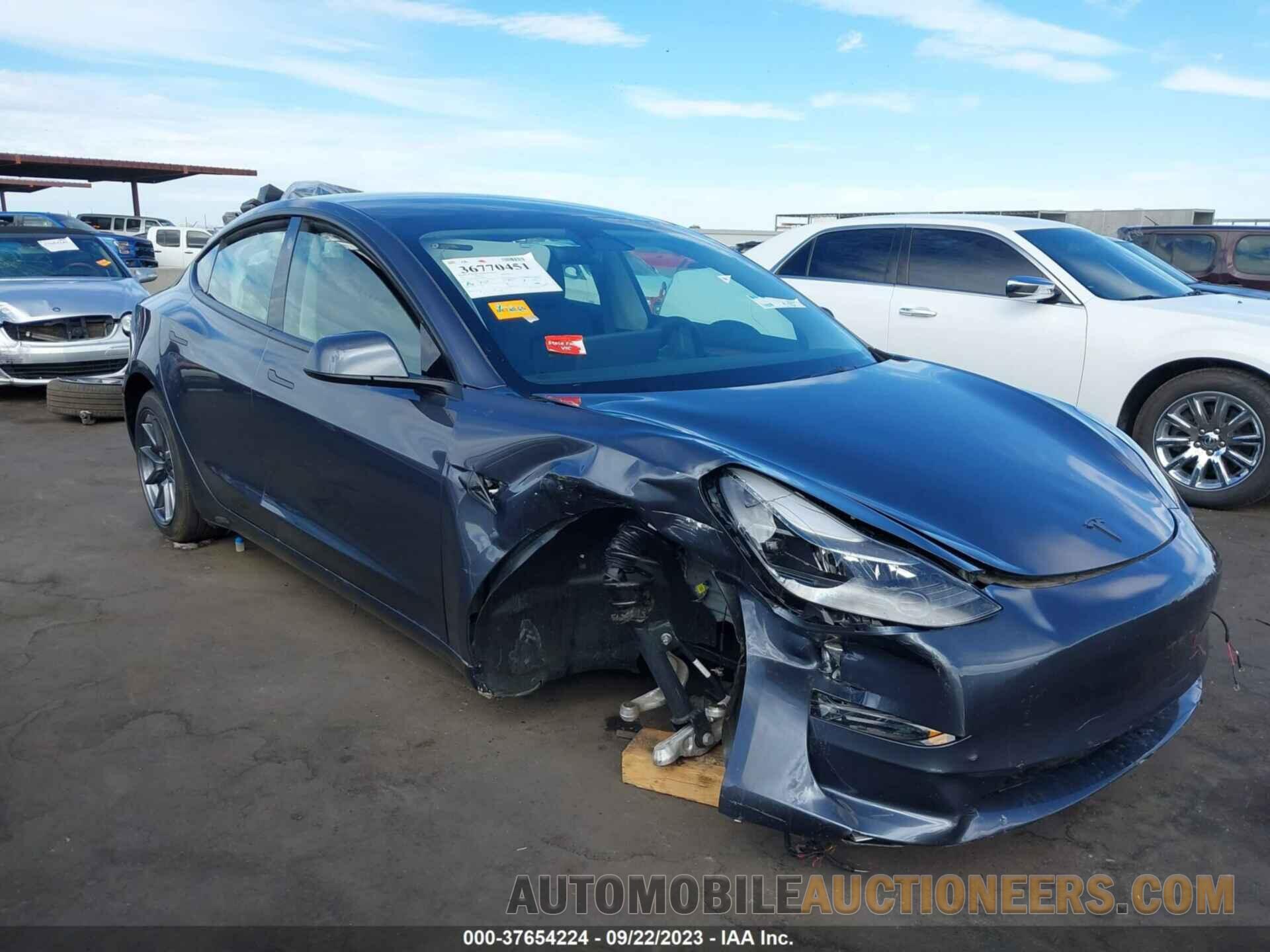 5YJ3E1EA2PF466076 TESLA MODEL 3 2023