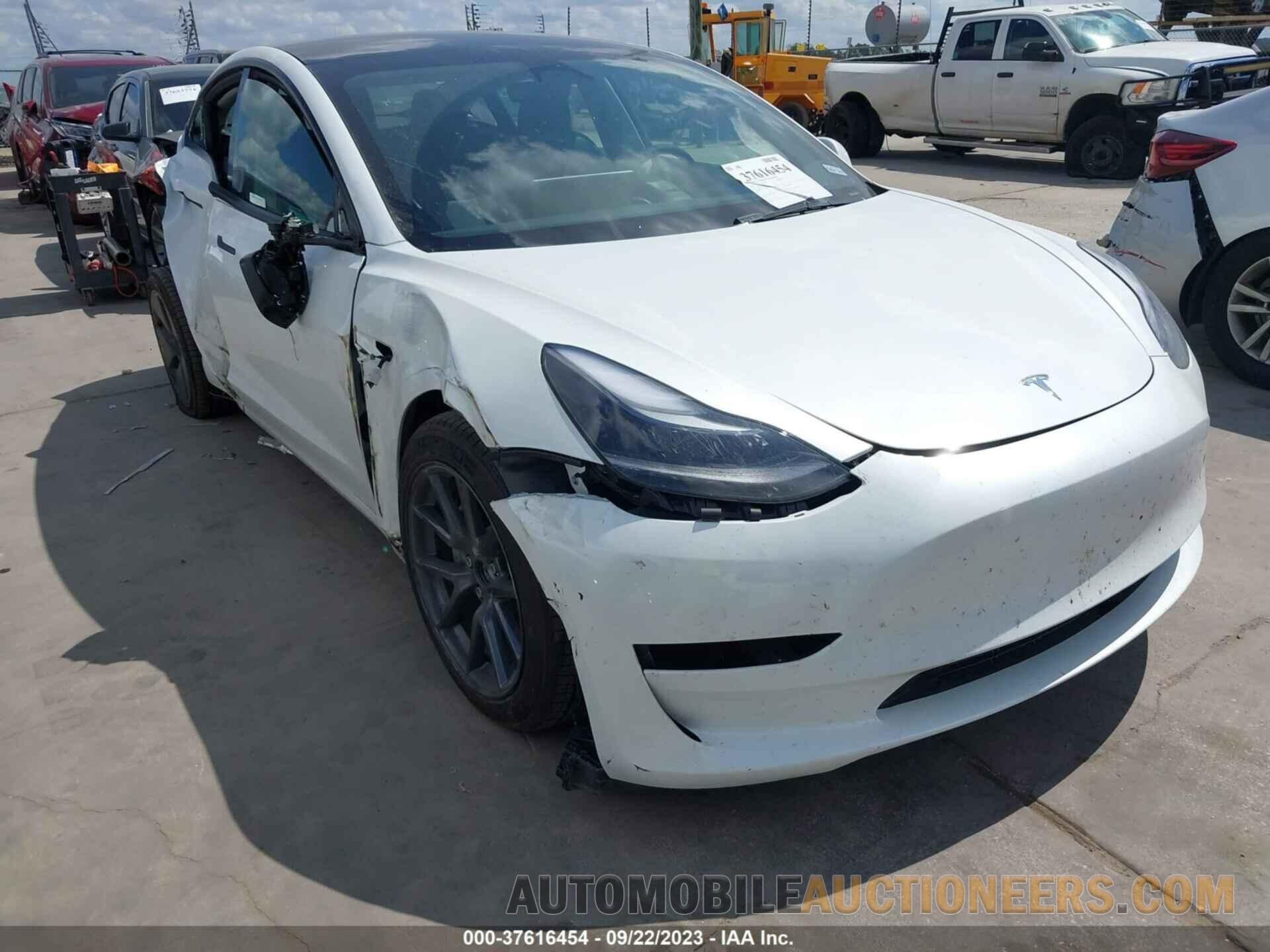 5YJ3E1EA2PF587383 TESLA MODEL 3 2023