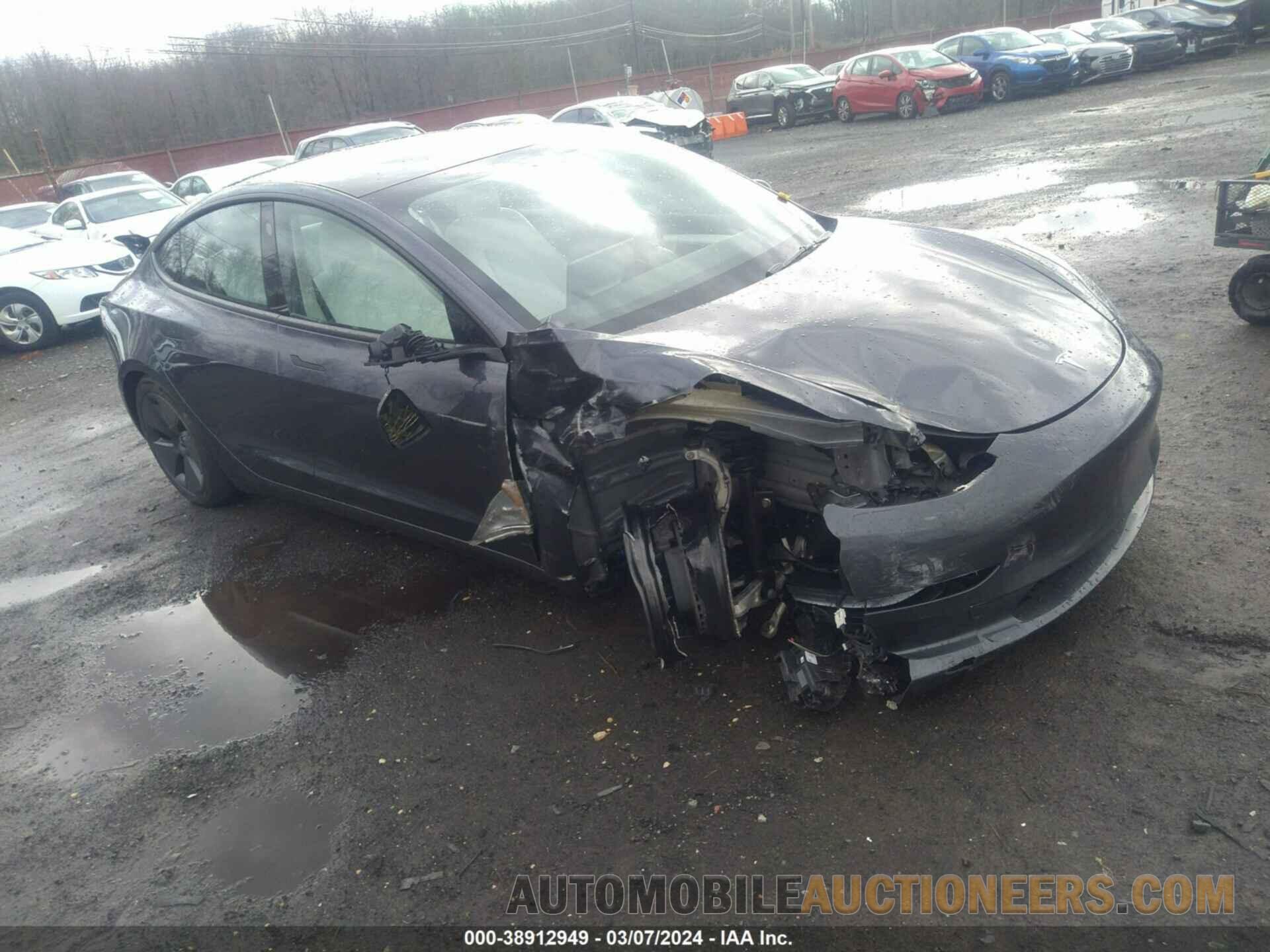 5YJ3E1EA2PF704525 TESLA MODEL 3 2023