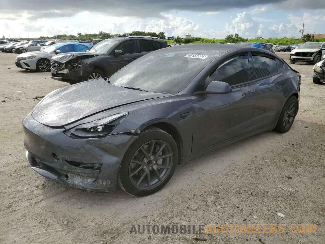 5YJ3E1EA2PF708994 TESLA MODEL 3 2023