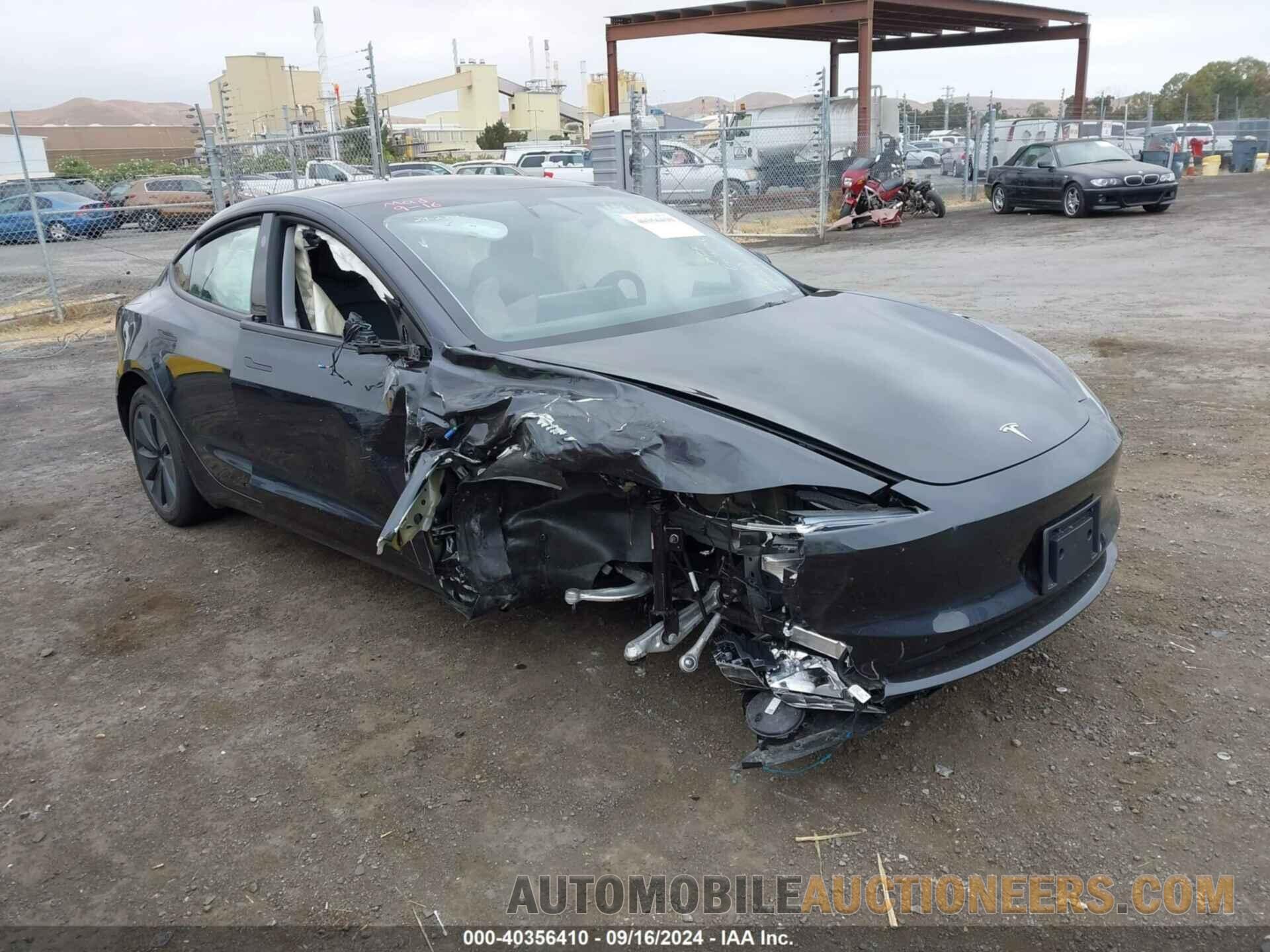 5YJ3E1EA2RF725796 TESLA MODEL 3 2024