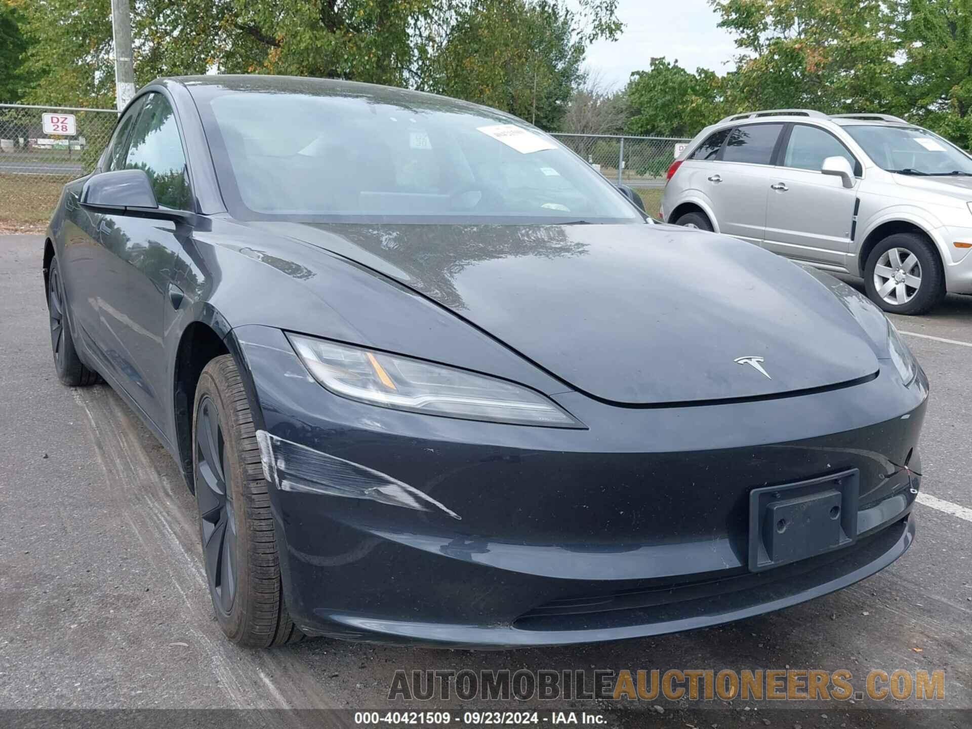 5YJ3E1EA2RF729881 TESLA MODEL 3 2024