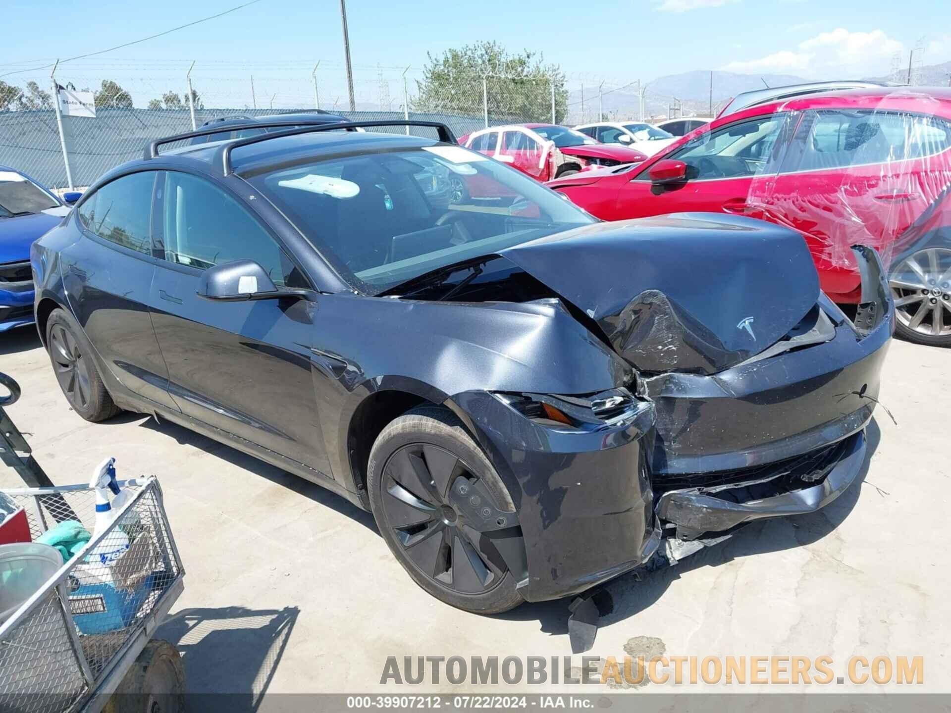 5YJ3E1EA2RF749483 TESLA MODEL 3 2024