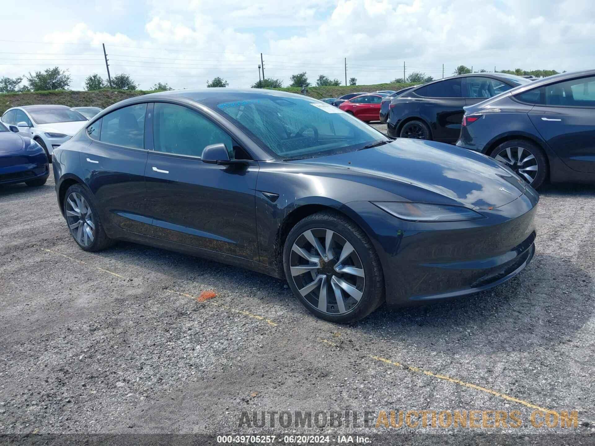 5YJ3E1EA2RF751041 TESLA MODEL 3 2024