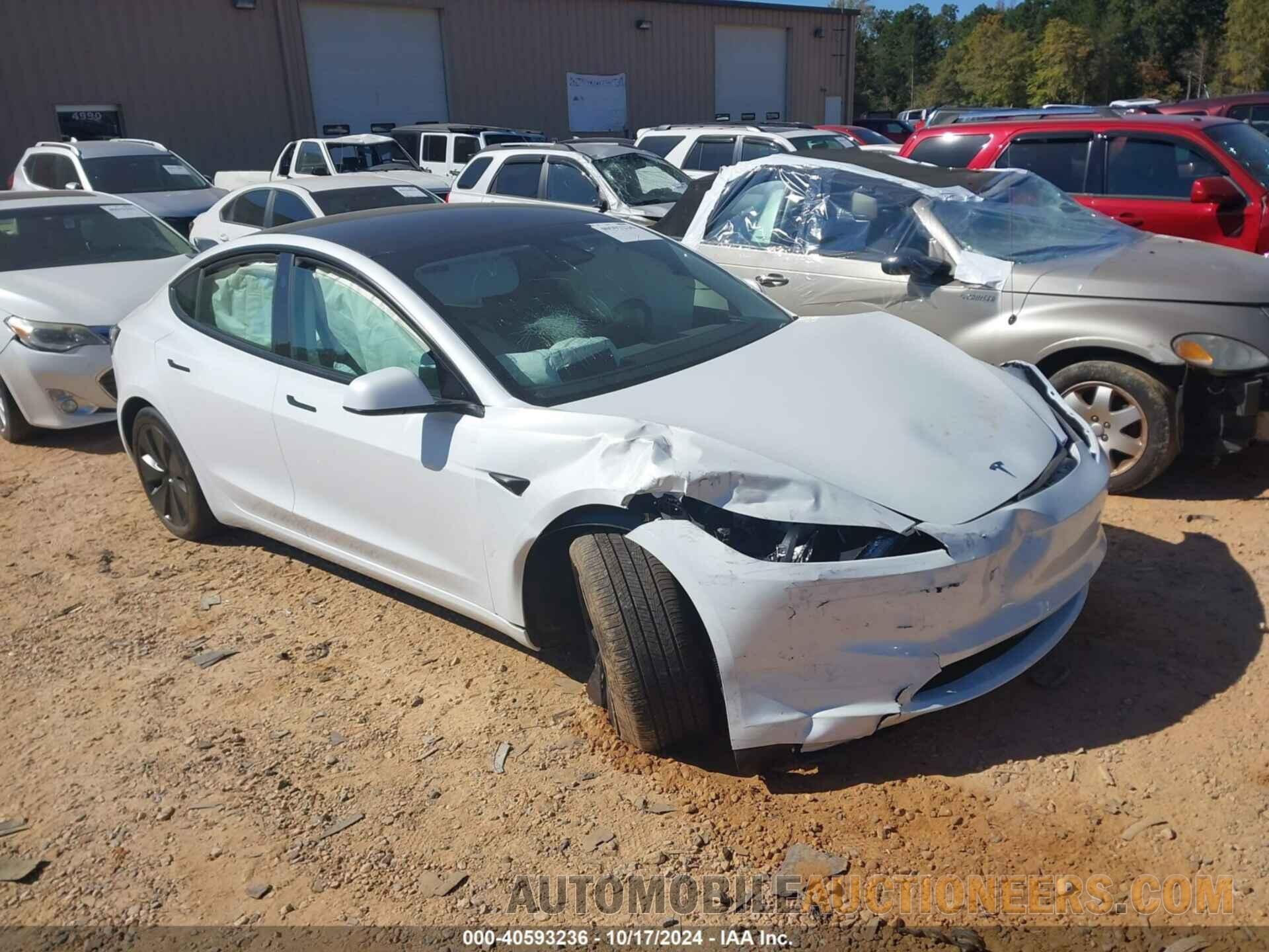 5YJ3E1EA2RF767241 TESLA MODEL 3 2024