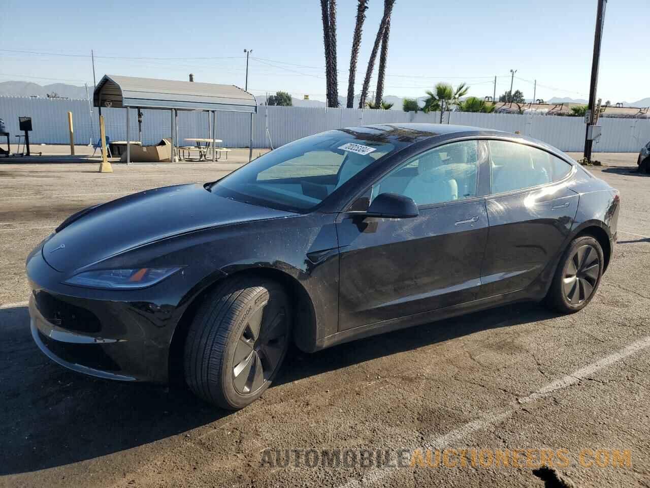 5YJ3E1EA2RF778692 TESLA MODEL 3 2024