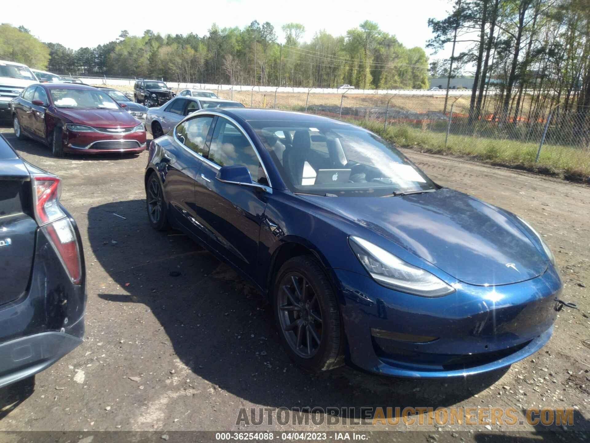 5YJ3E1EA3JF003001 TESLA MODEL 3 2018