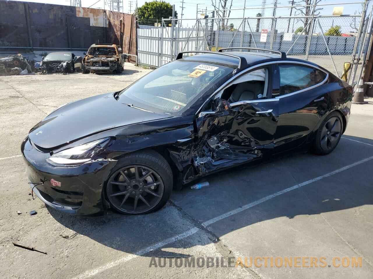 5YJ3E1EA3JF003841 TESLA MODEL 3 2018