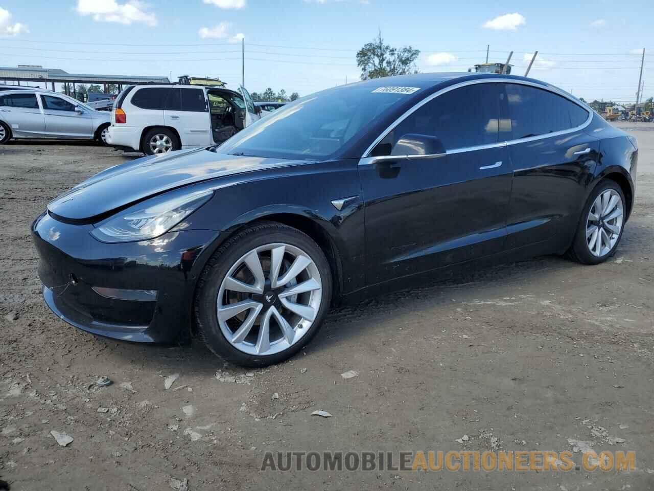 5YJ3E1EA3JF005847 TESLA MODEL 3 2018