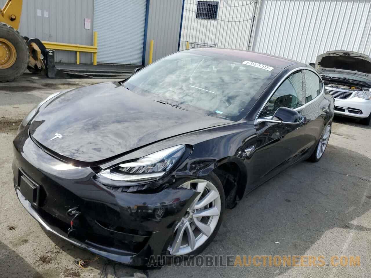 5YJ3E1EA3JF009350 TESLA MODEL 3 2018