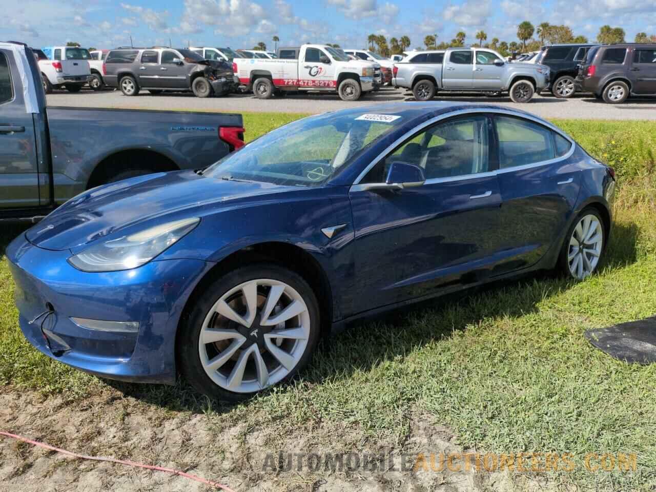 5YJ3E1EA3JF012331 TESLA MODEL 3 2018