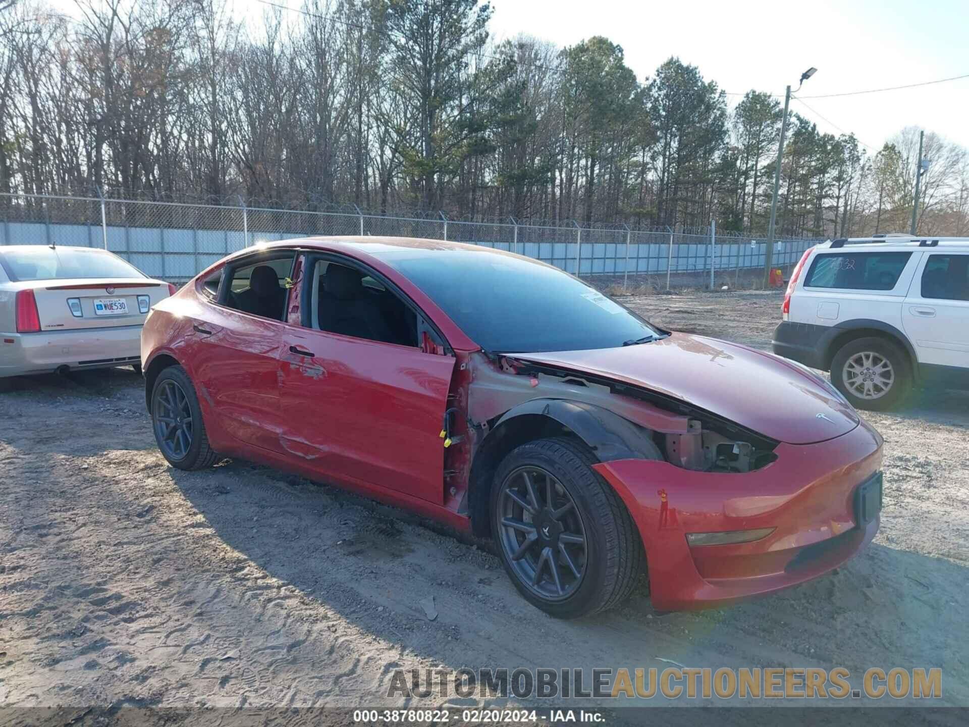 5YJ3E1EA3JF025953 TESLA MODEL 3 2018