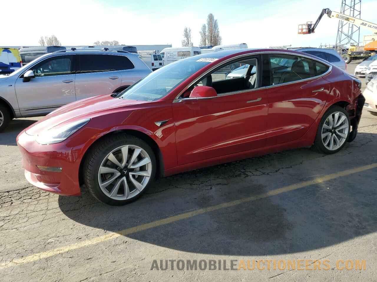 5YJ3E1EA3JF031168 TESLA MODEL 3 2018