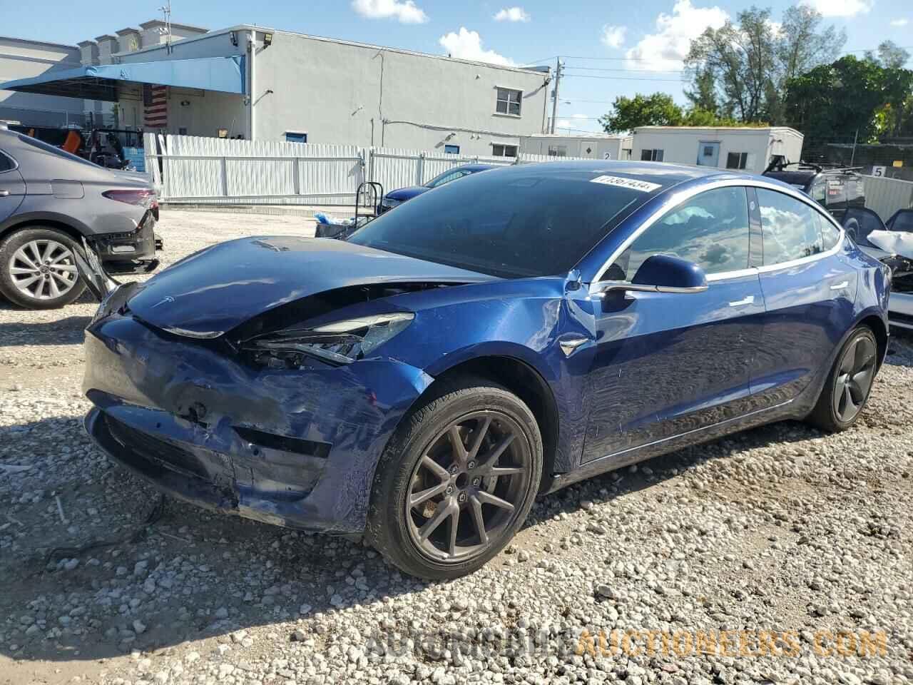 5YJ3E1EA3JF032630 TESLA MODEL 3 2018